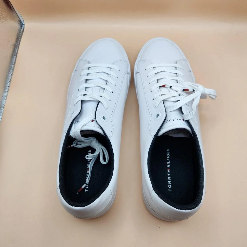 Tommy Hilfiger Dino 27A Shoes Mens Size 11.5 White Casual Sneakers XM02731